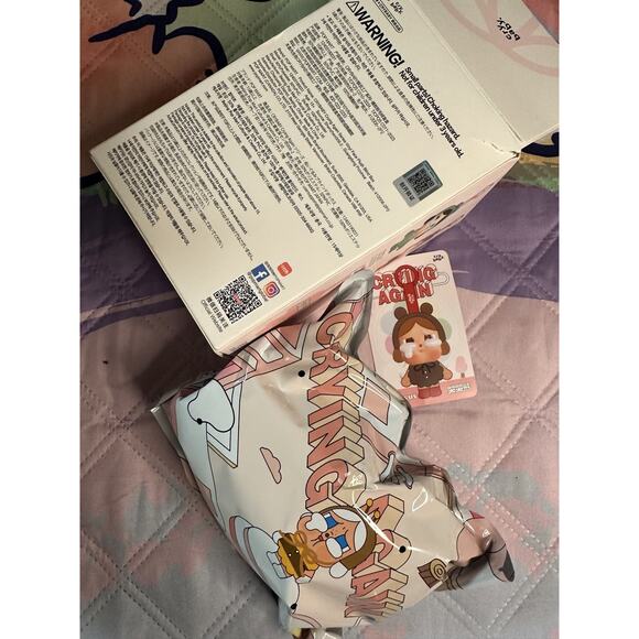 POP MART Crybaby Crying Again Vinyl Plush Love Makes Us Cry Authentic SEALED BAG - Picture 3 of 3